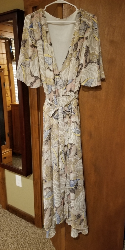 Xl wrap around dress
